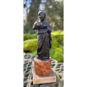Bronze Goddess Statuette - Roman Art