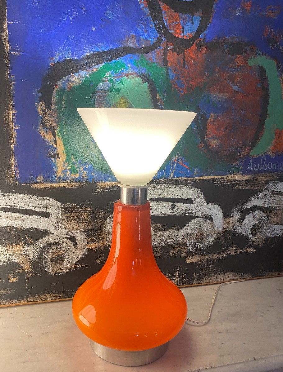 Lampe piètement verre orangé année 1970