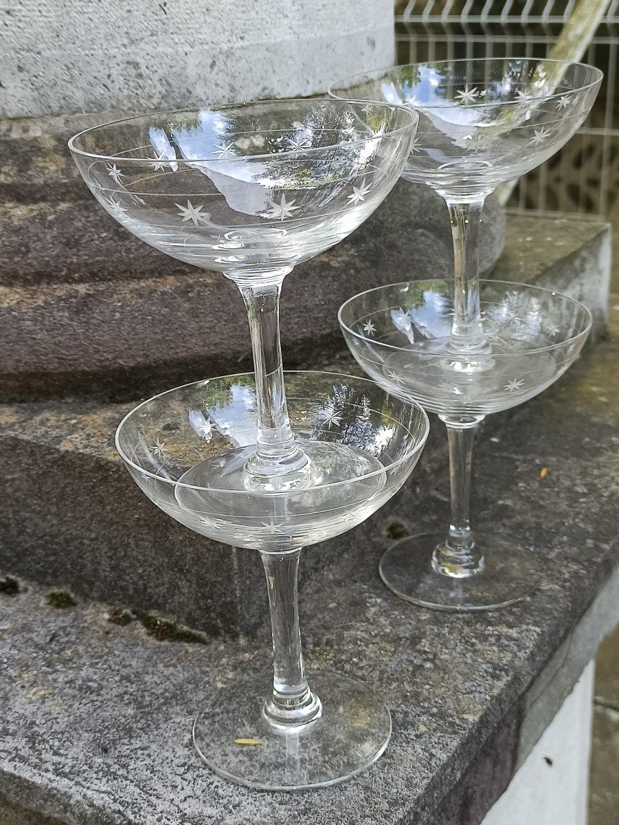 Suite De 4 Coupes à Champagne En Cristal Taillé D étoiles Modèle Attribué à Baccarat Vers 1900-photo-2