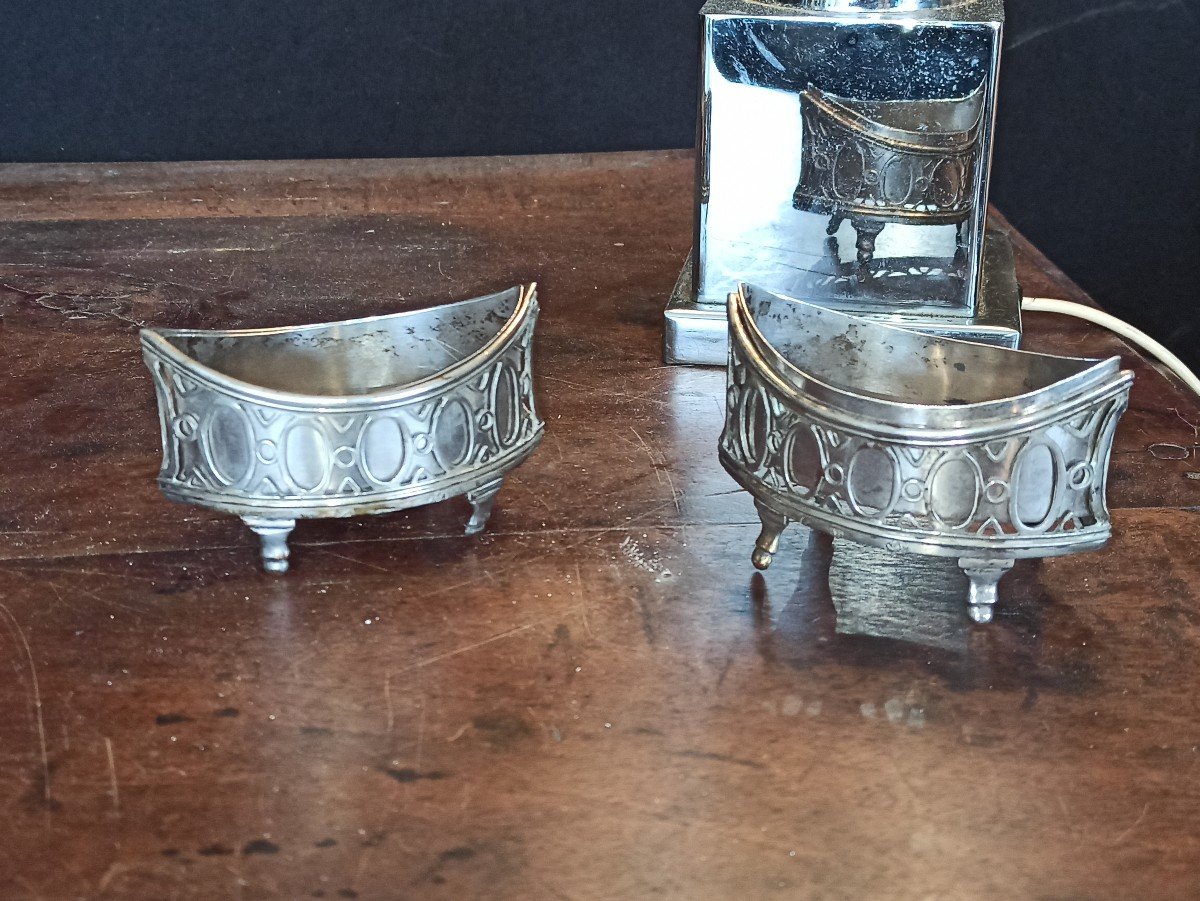 Pair Of Navette Silver Salt Cellars From The End Of The 18th Century In Spain