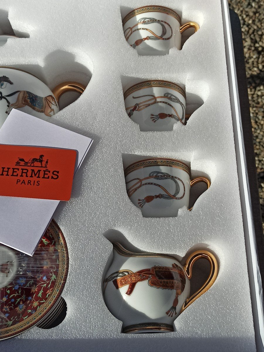 Porcelain Tea Set Decorated With Oriental Horses, Maison Hermès -photo-3