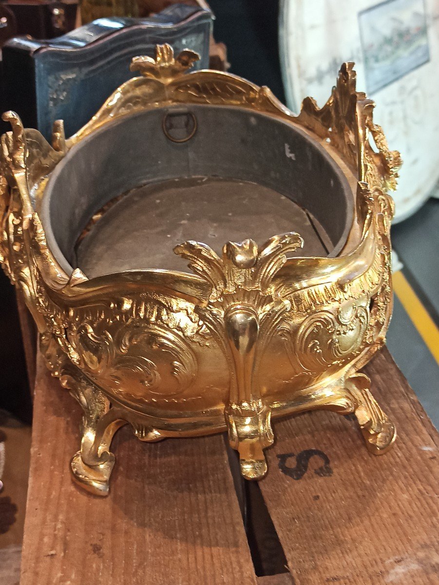 Jardiniere De Table En Bronze Dore De Style Rocaille  Circa 1850-photo-1