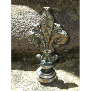 Cachet Fleur De Lys En Bronze Argenté XIXe