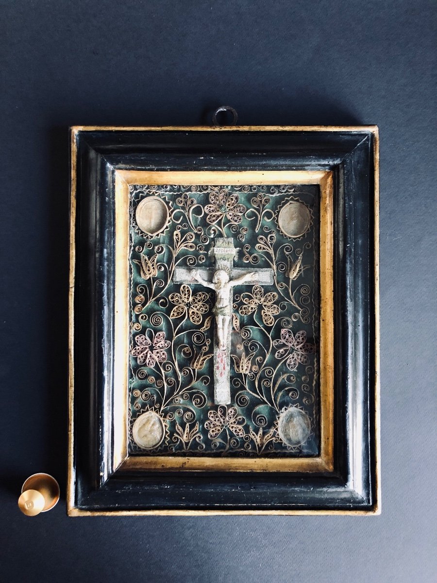 Agnus-dei Reliquary Frame-photo-2