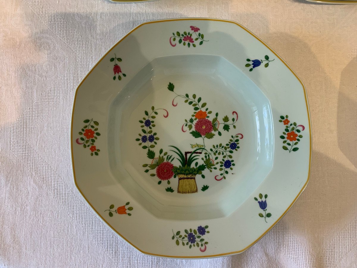 Porcelain Table Service - Limoges - Raynaud - “little Chinese Basket” Model-photo-1