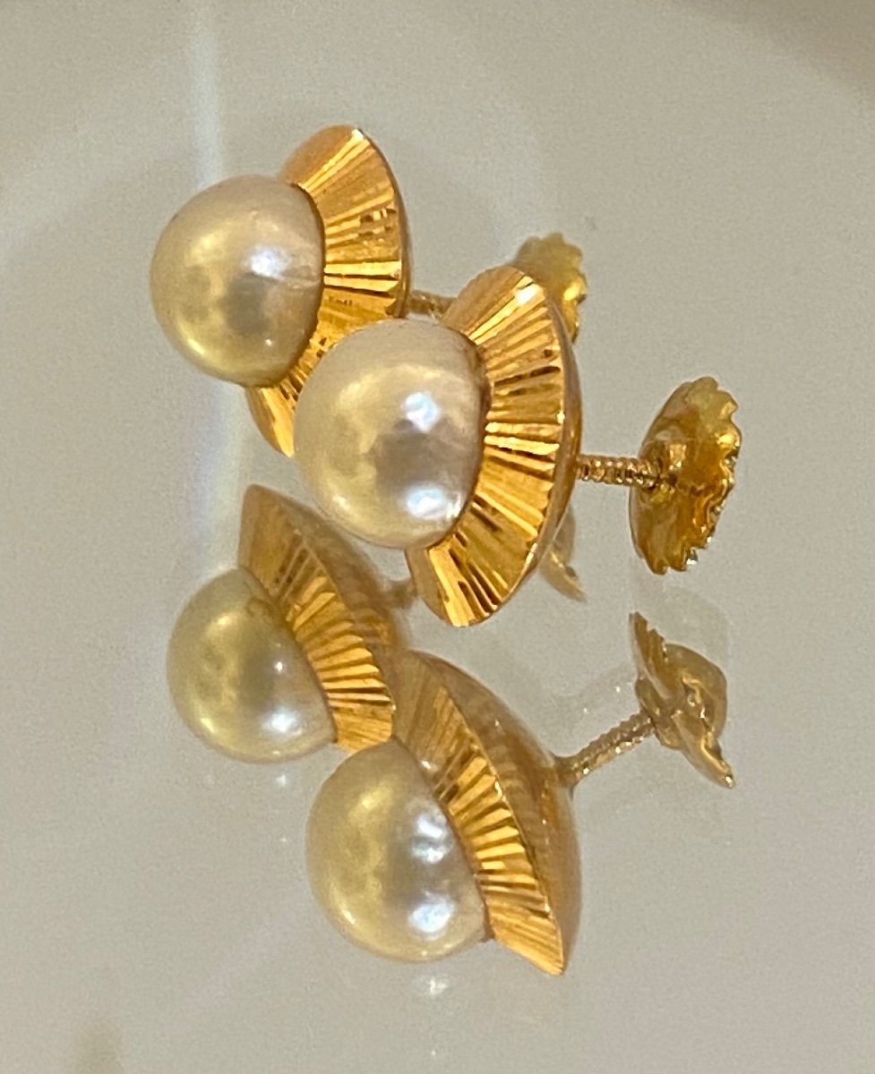 Pair Of Gold And Cultured Pearl Earrings-photo-3