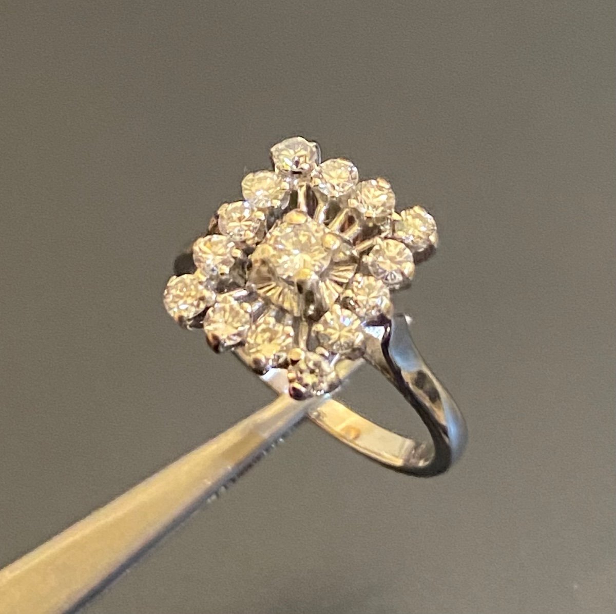 Gold And Diamond Ring-photo-3