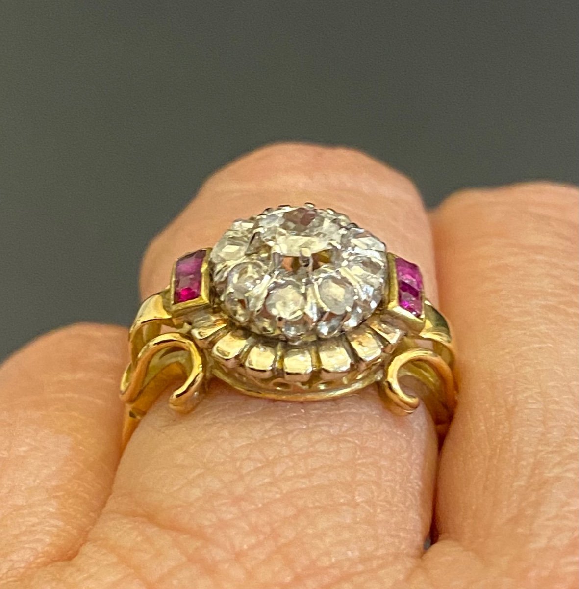 Bague Ancienne Style Art Deco En Or , Rubis Et Diamants-photo-3