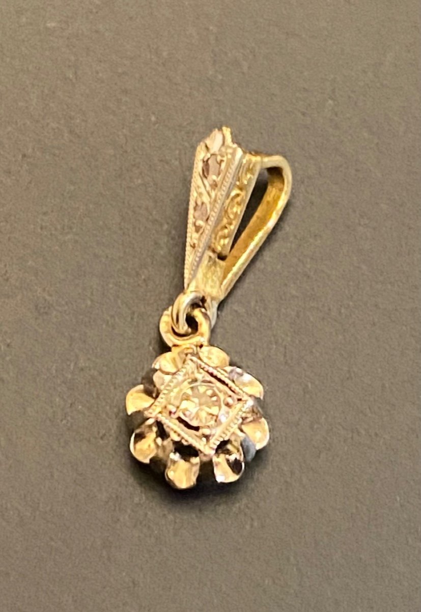 Gold, Platinum And Diamond Pendant-photo-1