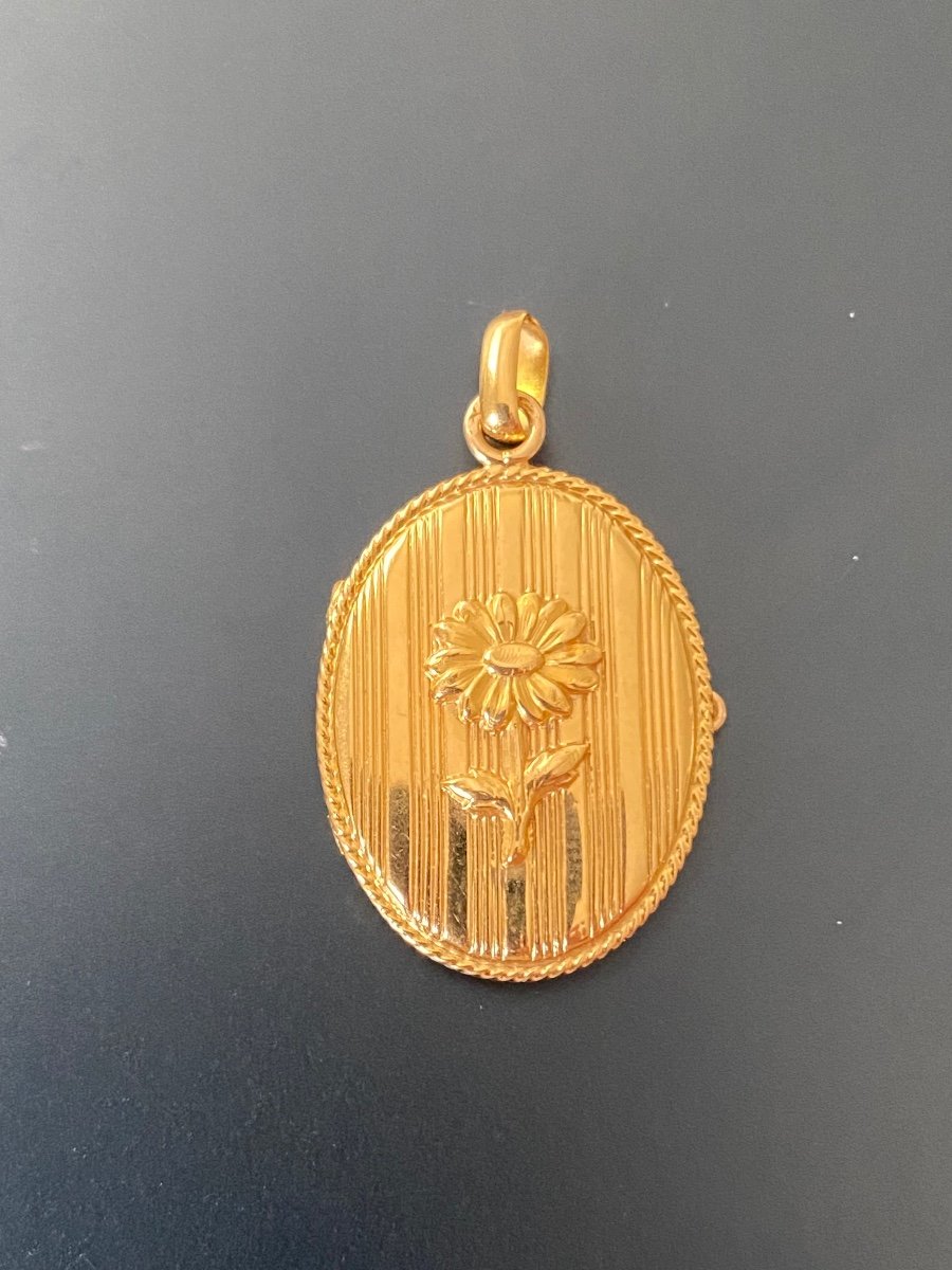 Souvenir Holder Pendant In Gold 750/1000 Eme-photo-1