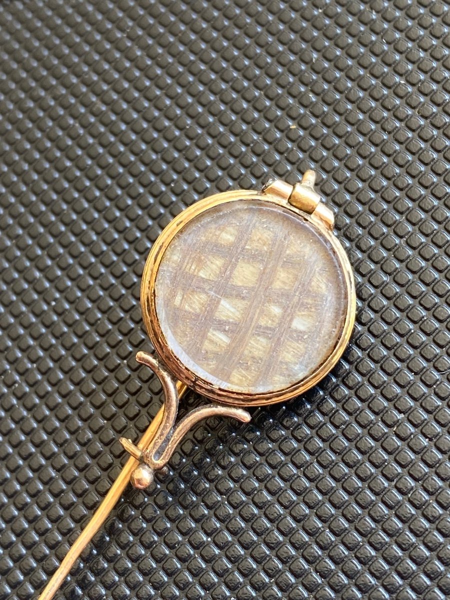 19th Century: Gold Souvenir Tie Pin -photo-2