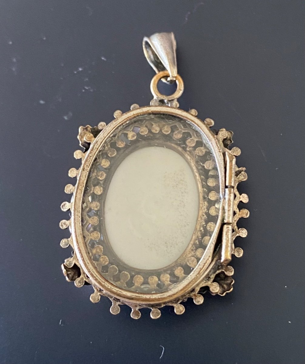 Old Souvenir Holder Pendant -photo-4