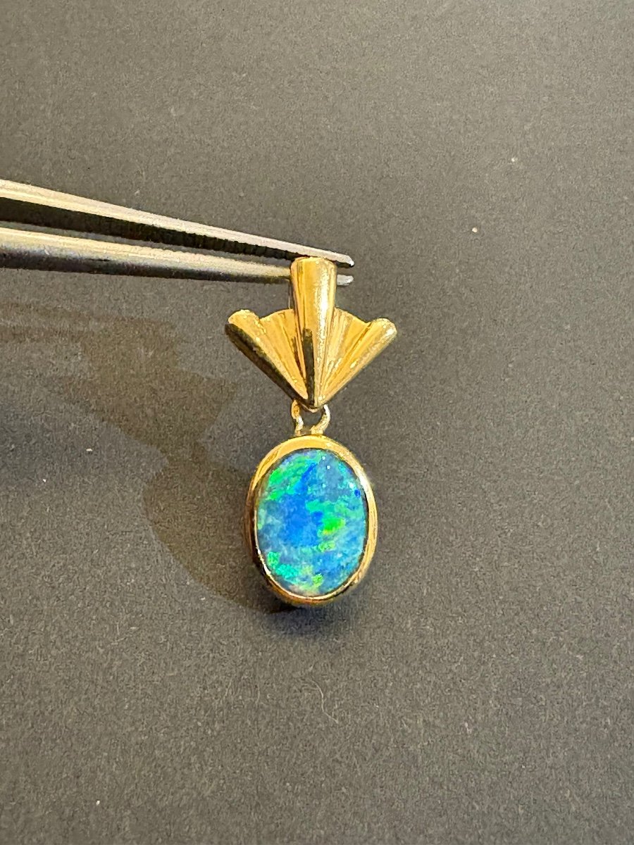 Gold And Opal Pendant-photo-2