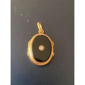 XIX Siècle: Pendentif Porte Photo en or, Bakélite Et perle fine