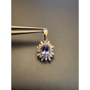 Pendentif En Or Gris , Tanzanite Et Diamants