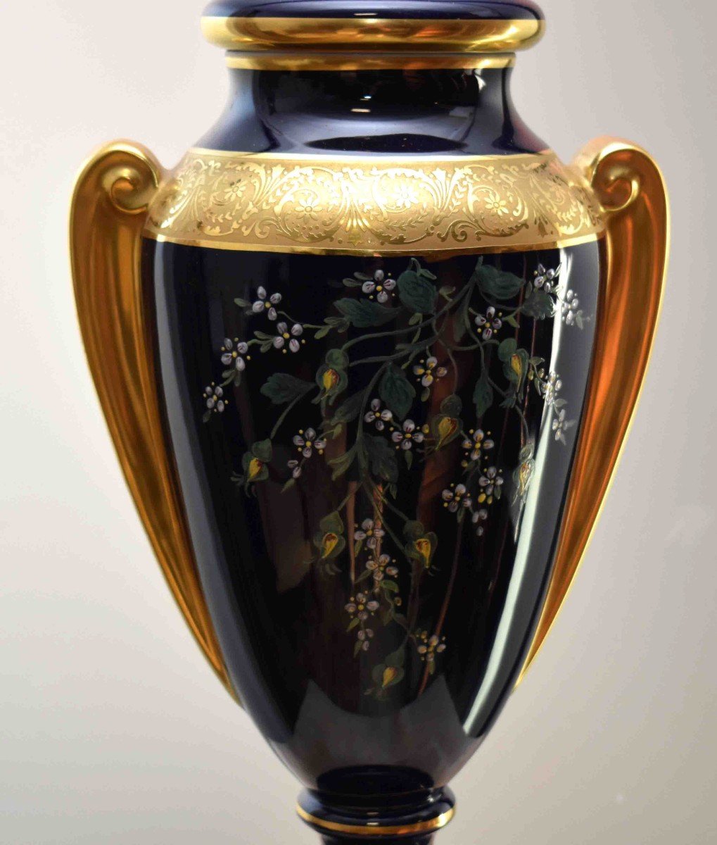 Large Vase In Limoges Porcelain, Pot Covered In Oven Blue And Double Gold Inlay-photo-2