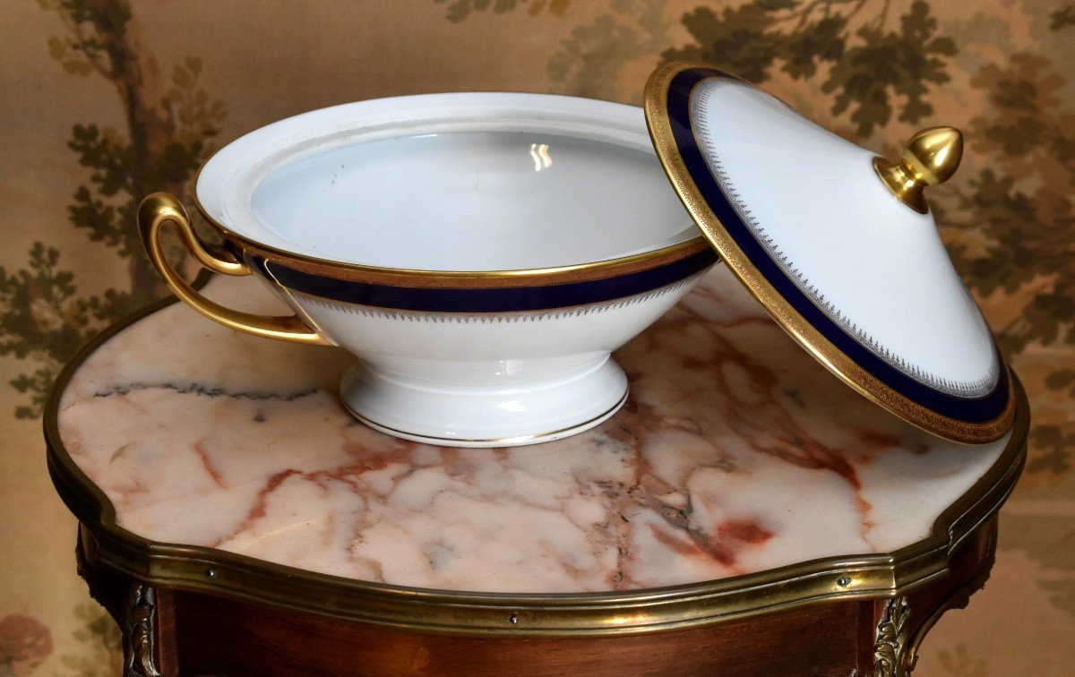 Limoges Porcelain Tureen Manufacture Chastagner, Decor By Alain Babule In Four Blue-photo-1