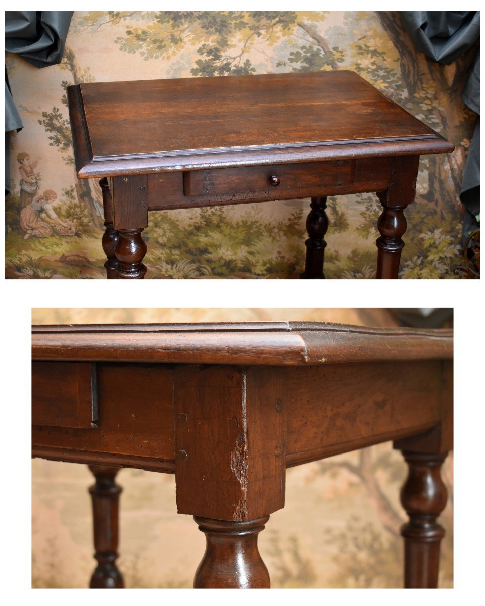 Small Walnut Writing Table From The End Of The 17th Early 18th Century, Louis XIII - Louis XIV Desk-photo-3