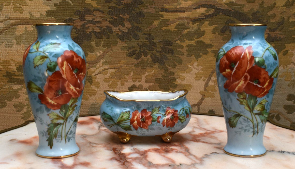 3 Piece Porcelain Trim, A Bowl - Planter And Two Vases Decorated With Poppies-photo-2