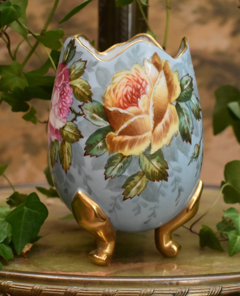 L. Buisson In Limoges. Eggshell Vase In Limoges Porcelain Decorated With Roses, Hand Painted-photo-4