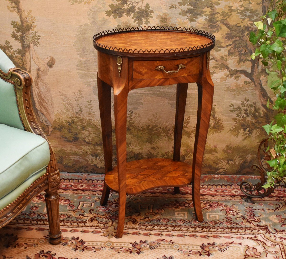 Guéridon  De Style Louis XV En Marqueterie  Galerie Laiton, Petite Table De Salon , sellette