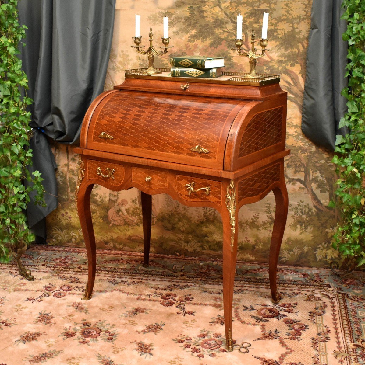 Louis XV Style Cylinder Desk In Diamond Marquetry, Marble Top And Brass Gallery-photo-2