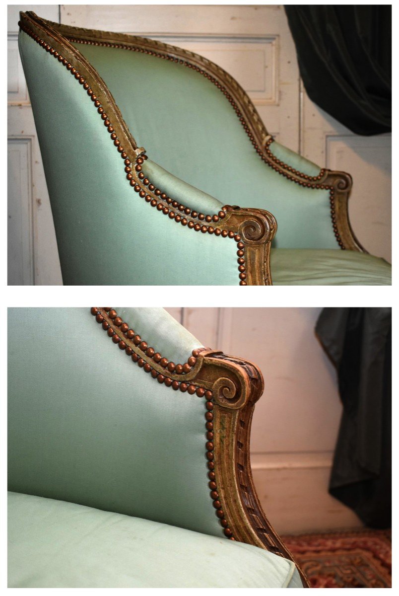 Importante Bergère De Style Louis XVI Laquée , Dossier Gondole , Assise Cousin , Début XIXe -photo-1