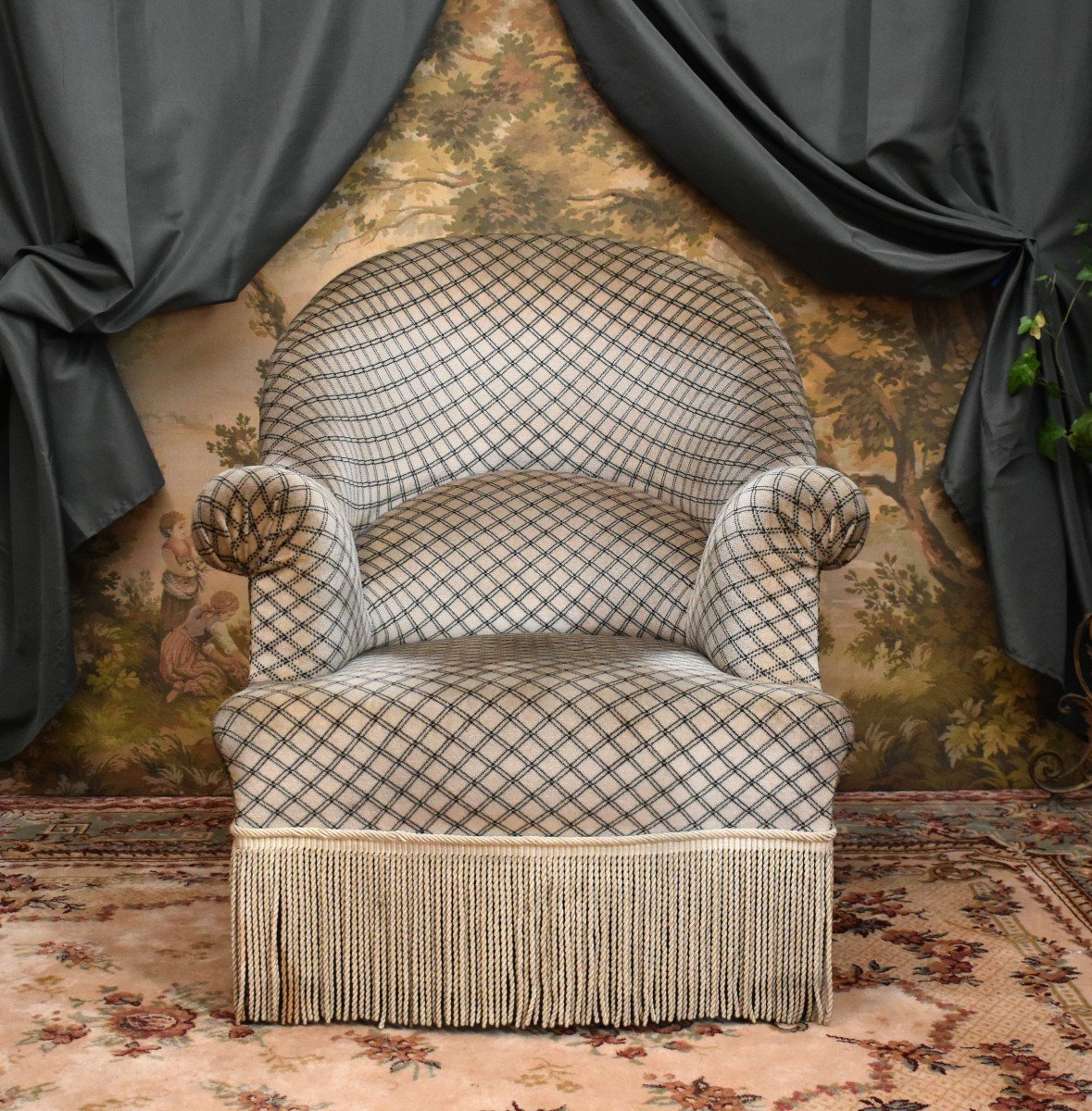 Napoleon III Style Toad Armchair Covered In Velvet Fabric And Twisted Fringes-photo-2