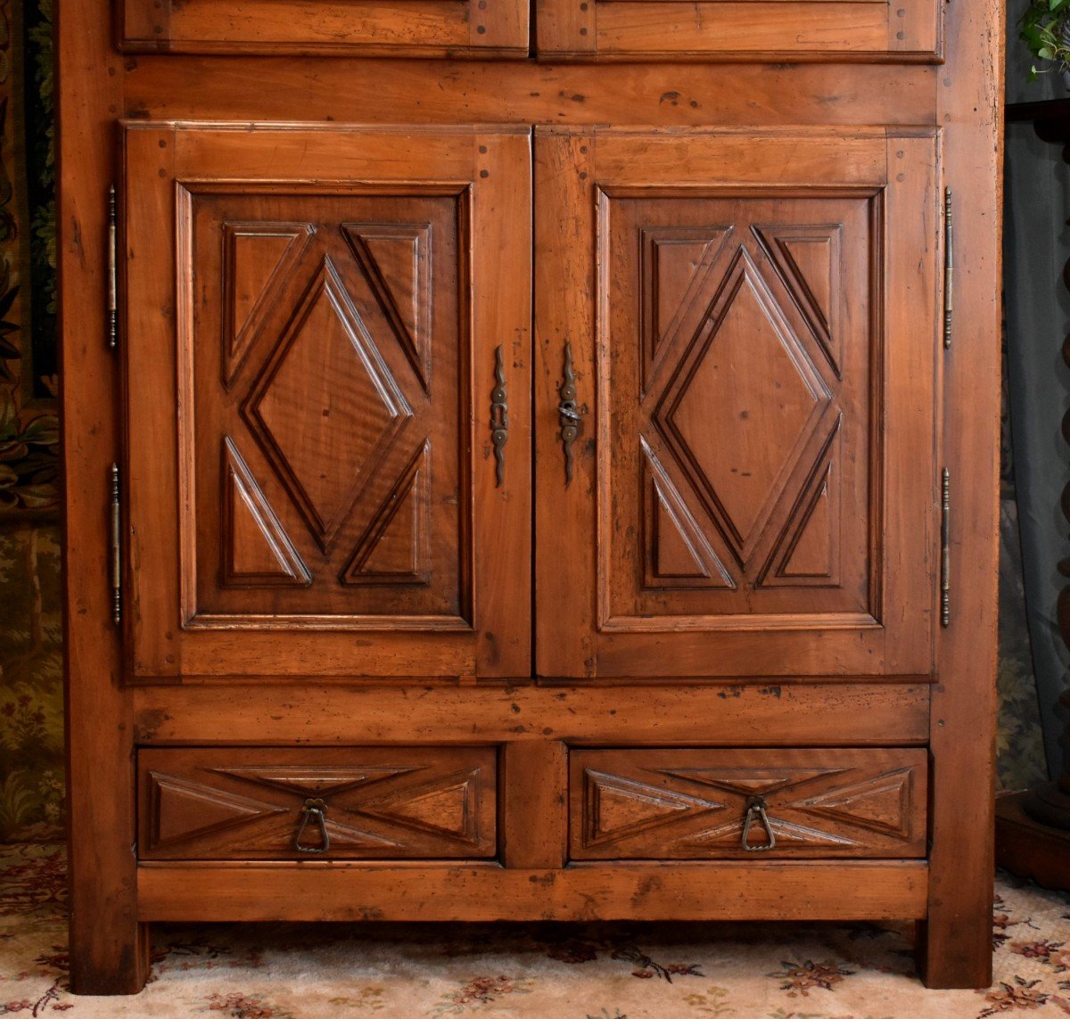 Small Louis XIII 4-door Walnut Cabinet, Four-leaf Sideboard, Diamond Points;-photo-1