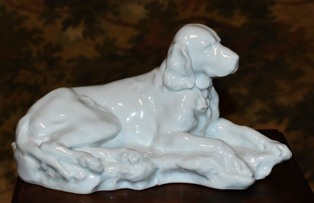 Sujet En Porcelaine Blanche  De Limoges, Statue Chien De Chasse  Haviland d'Après Jules Desbois