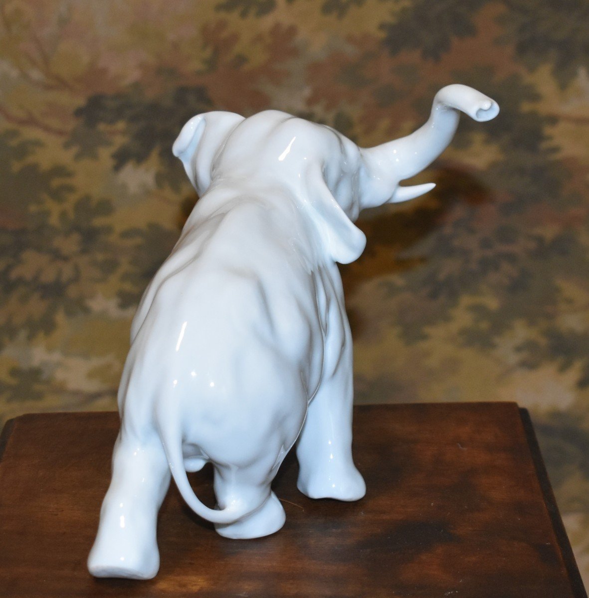 Sujet en  Porcelaine Blanche  de Limoges, Elephant manufacture Haviland d'Après Jules Desbois -photo-5