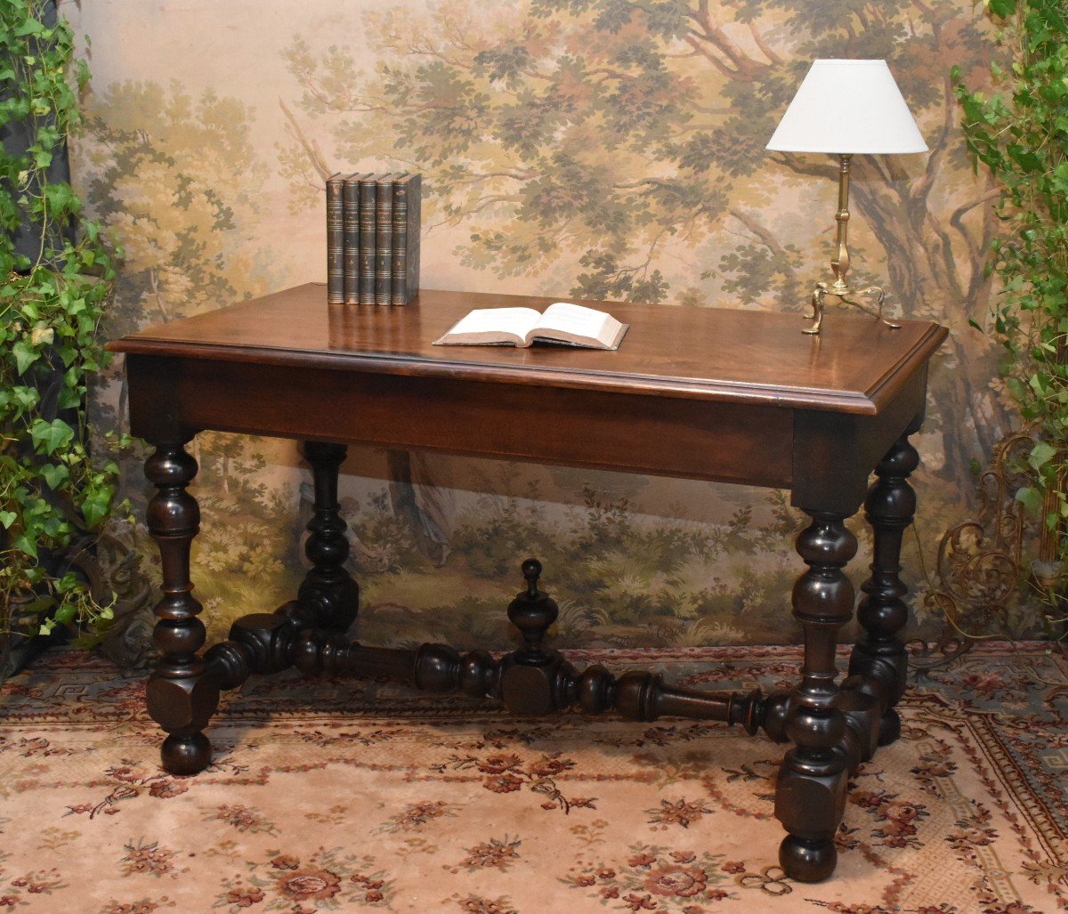 Bureau  de milieu à Pieds Balustre  De Style Louis XIII, Pouvant Servir De Console ou de table -photo-3