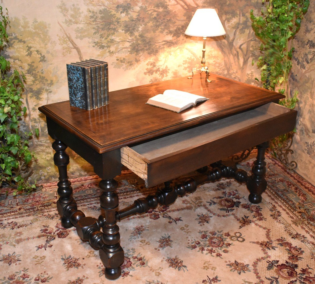 Bureau  de milieu à Pieds Balustre  De Style Louis XIII, Pouvant Servir De Console ou de table -photo-2