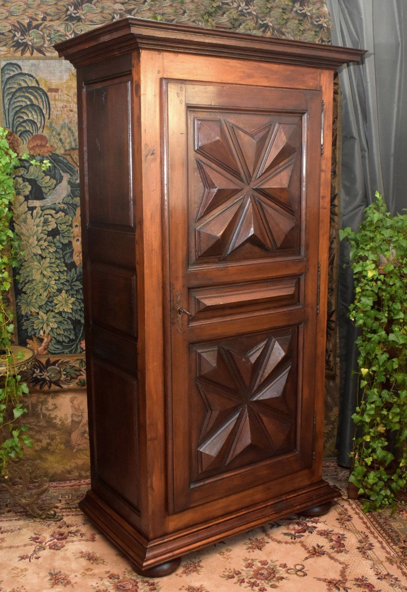 Louis XIII Style Bonnetière In Fruit Wood And Miscellaneous, 1 Door Wardrobe, Diamond Points -photo-3