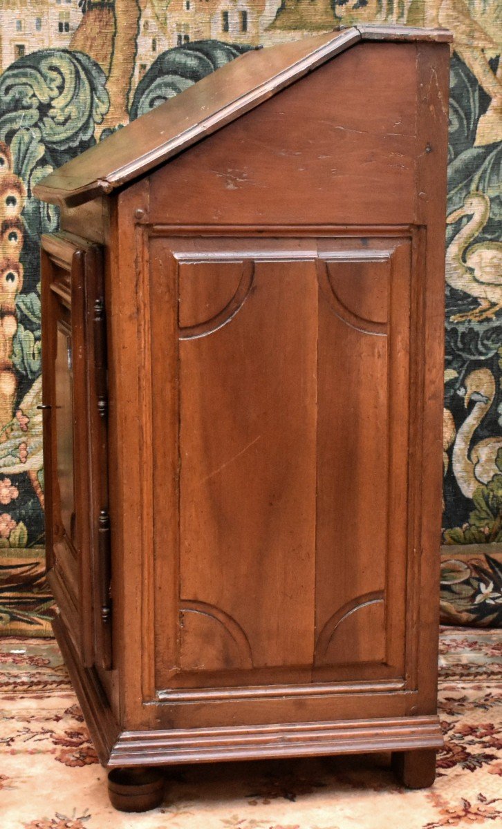 Louis XIV Period Oratory, Small Piece Of Furniture With One Door In Solid Walnut, Late 17th - Early 18th Century -photo-2