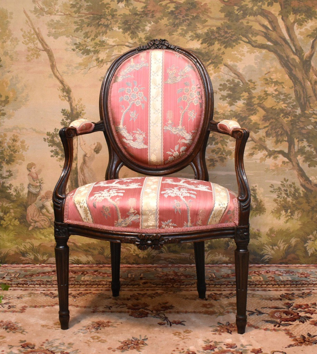 Louis XVI Period Armchair With Medallion Back, Redone Upholstery, 18th Century-photo-3