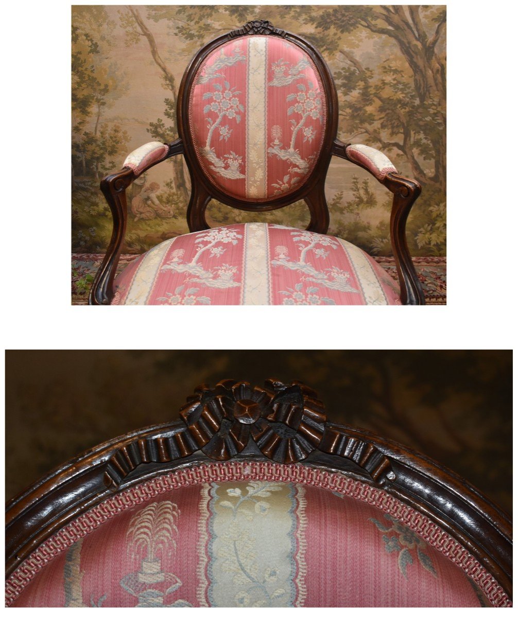 Louis XVI Period Armchair With Medallion Back, Redone Upholstery, 18th Century-photo-1