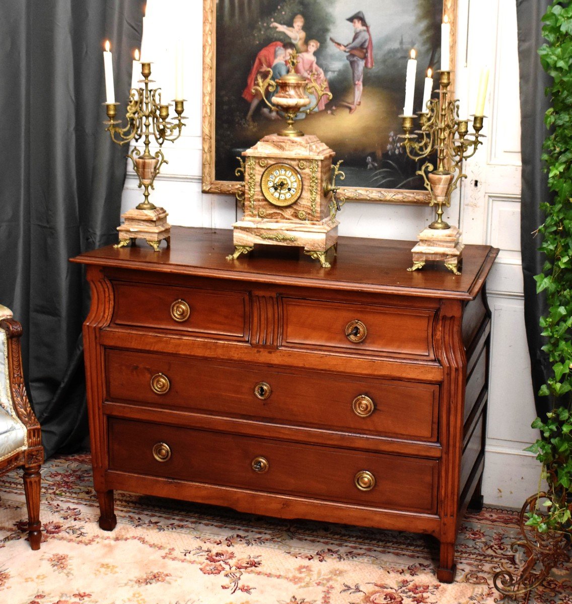 Rare Louis XVI Commode In Natural Wood With Curved Shape, Late 18th Century          -photo-2