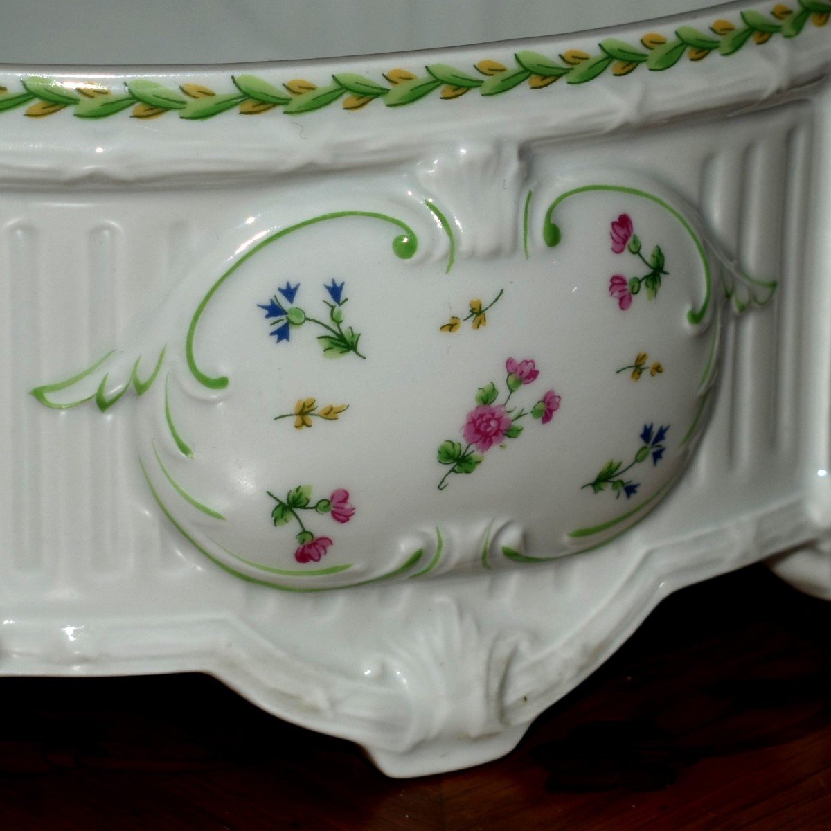 Coupe - Limoges Porcelain Jardiniere, Transitional Style Centerpiece -photo-2