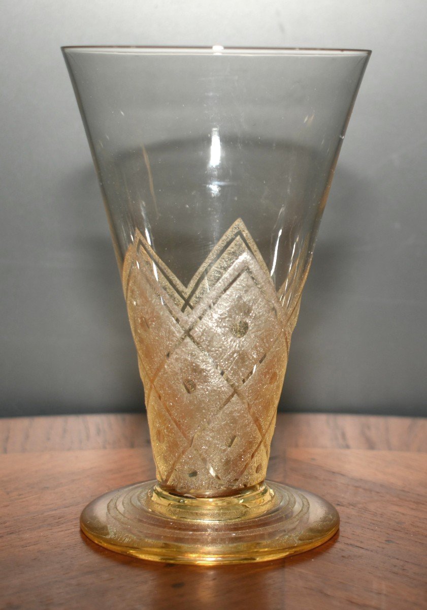 Daum, Pair Of Art Deco Vases, Acid-etched Relief, Granite Background, Geometric Decor, 1930-photo-1