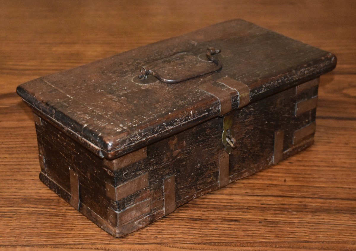 Petit Coffre en bois , Coffret de mariage , petite boite .