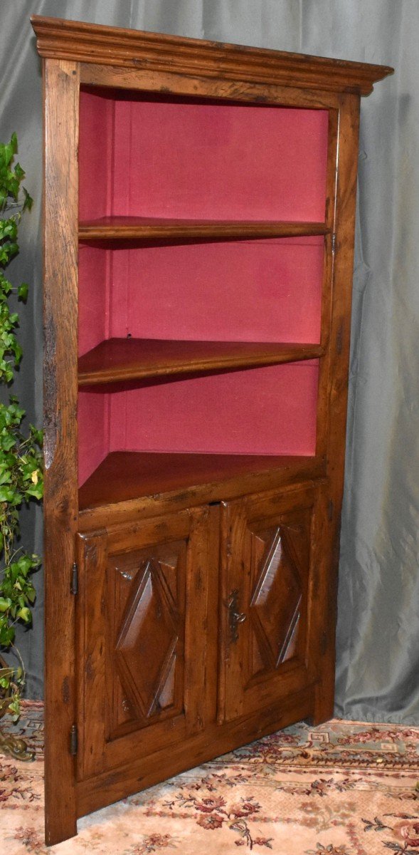 Louis XIII Style Corner Cabinet With Diamond Points, 2 Doors And Top Forming A Corner Bibus-photo-4