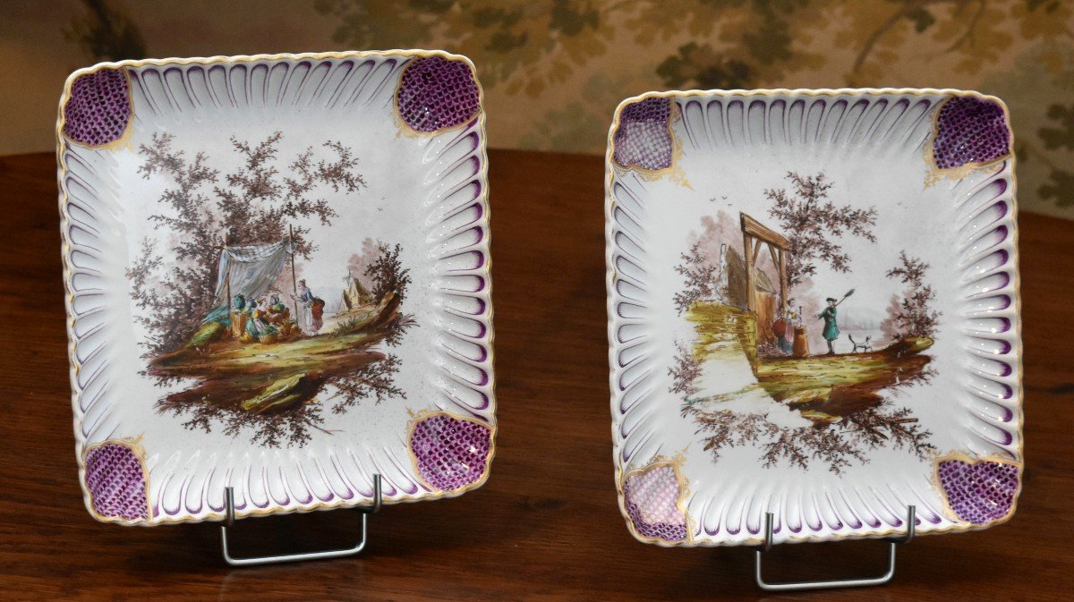 Pair Of Square Decorative Plates By Samson In Paris, Signed Vp In The Style Of Veuve Perrin -photo-2