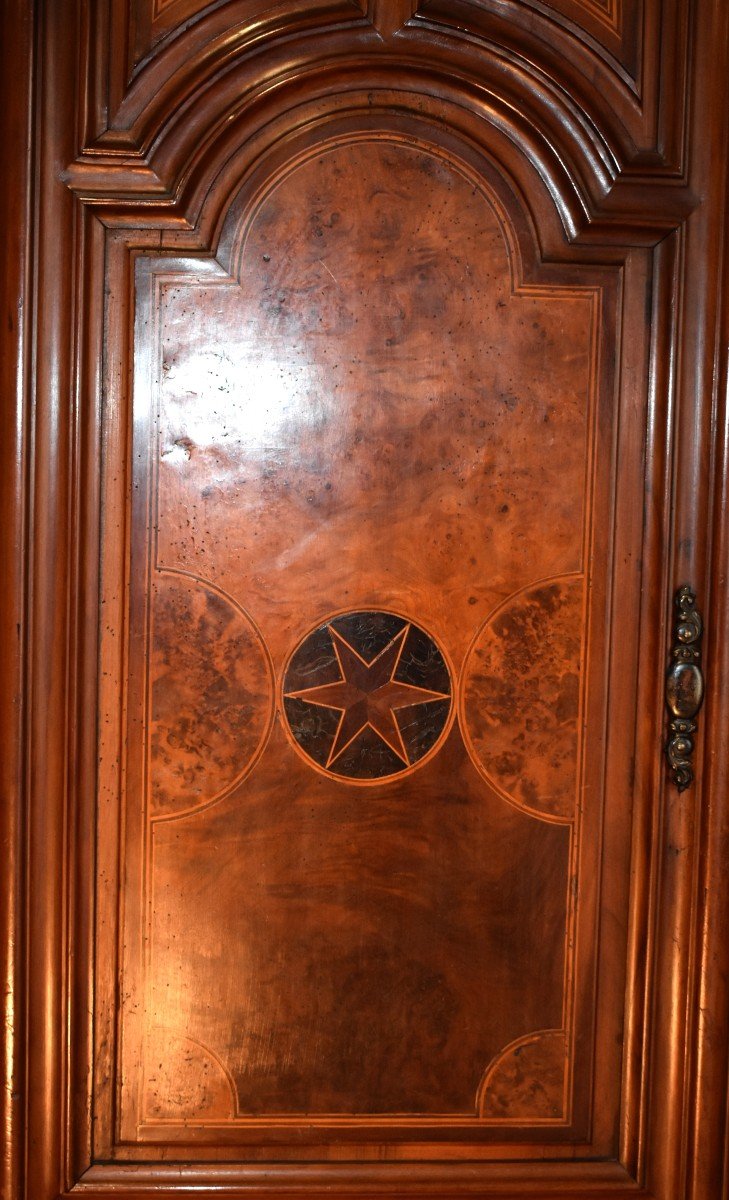 Armoire Louis XIV En Noyer, Loupe Et  Ronce , Motifs  Marqueterie De Bois divers, époque XVIIIe-photo-4