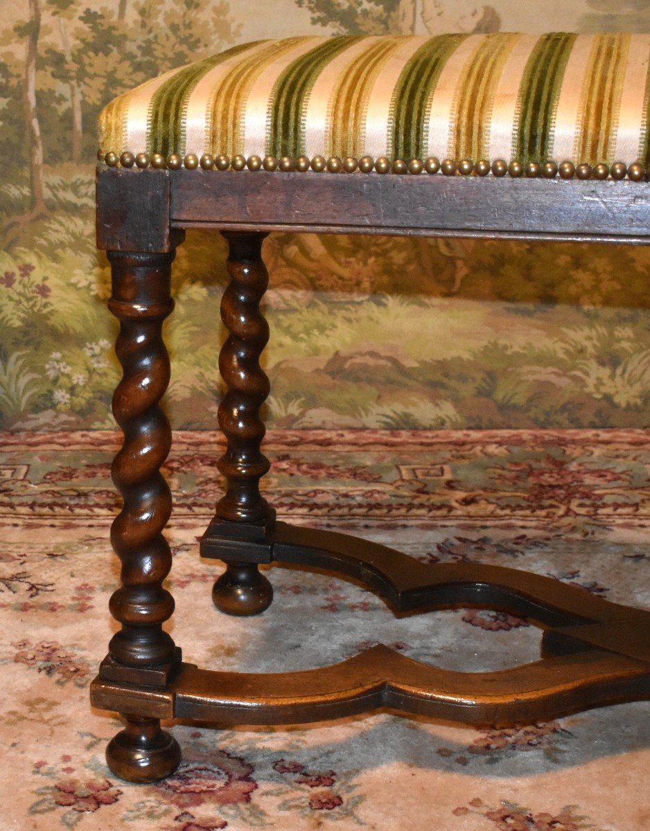 Large Louis XIII Style Stool, Walnut Twisted Leg Bench, Bed End, 19th Century Seat-photo-4