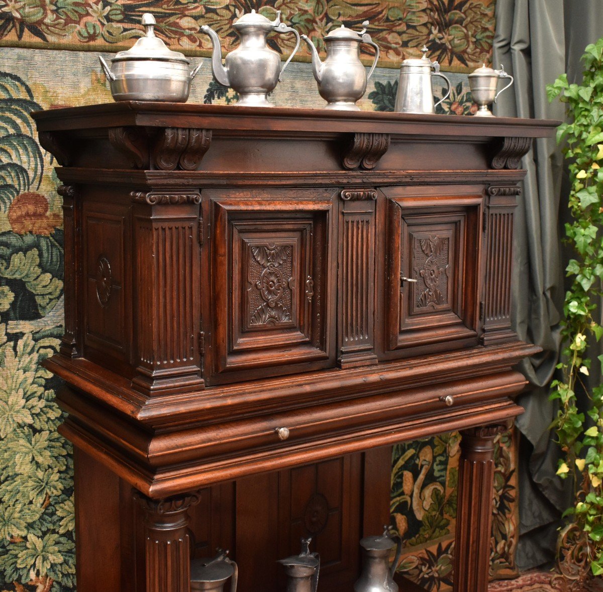 Crédence Renaissance à Pilastres, Colonnes Chapiteaux Corinthiens , Dressoir Cabinet Louis XIII-photo-1