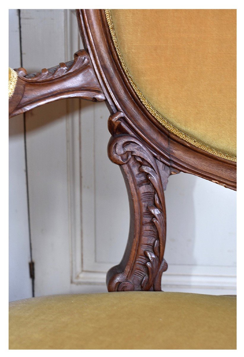 Louis XV Rocaille Style Armchair In Walnut, Old Gold Velvet Fabric, Late 19th Century-photo-7