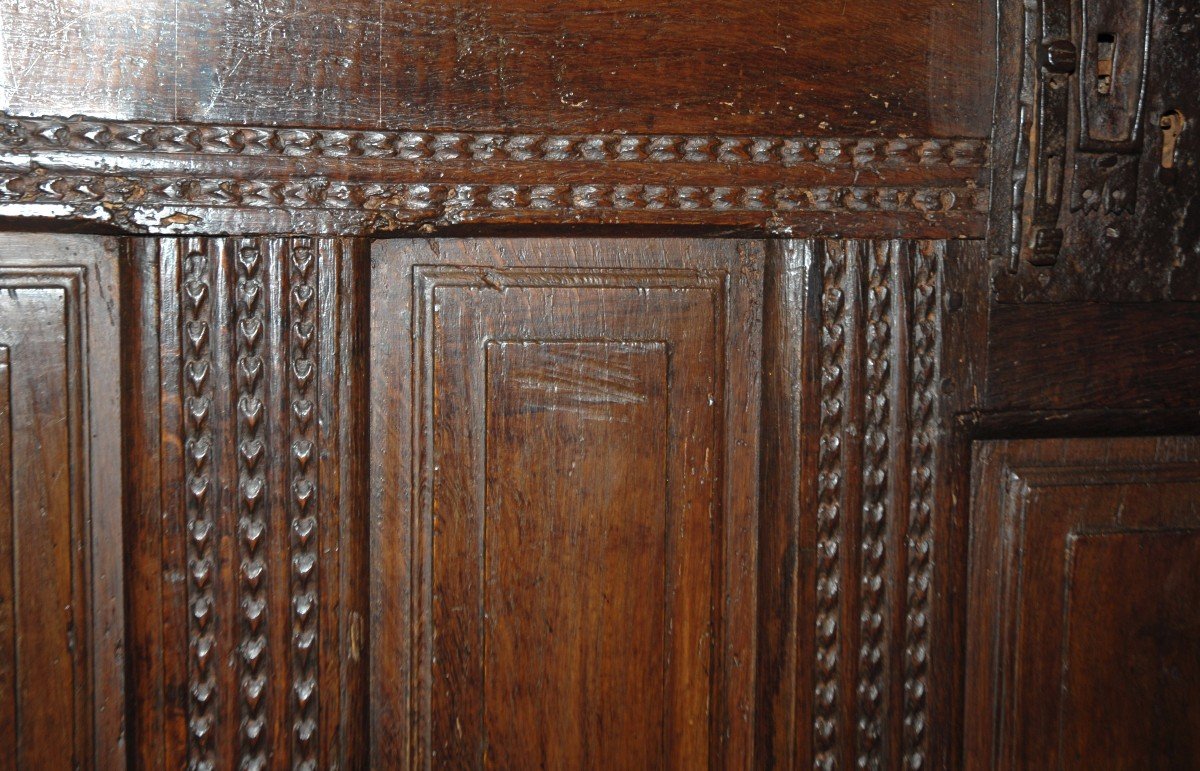 Large Oak Chest With Rectangular Panel Decor, With Lock, 16th Century -photo-3