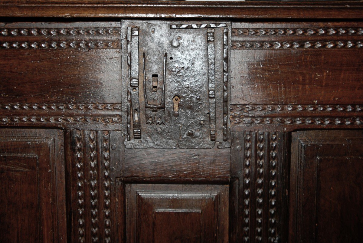 Large Oak Chest With Rectangular Panel Decor, With Lock, 16th Century -photo-6