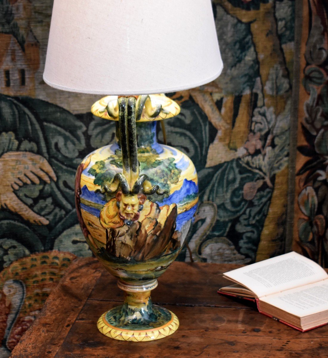 Large Italian Earthenware Lamp, Majolica In The Style Of Urbino, Antique Decor, Late 19th Century-photo-1